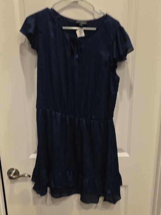 Fortune & Ivy Dresses & Skirts - Girls' Satin Navy Blue Tiered Flutter-Sleeve Dress